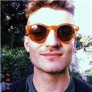 Studente dell'Università di Pisa presso la facoltà  Scienze per la pace , con maturità classica offre ripetizioni di Storia, Filosofia, Latino, Greco e materie umanistiche